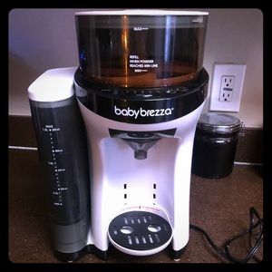 Baby Brezza Formula Dispenser